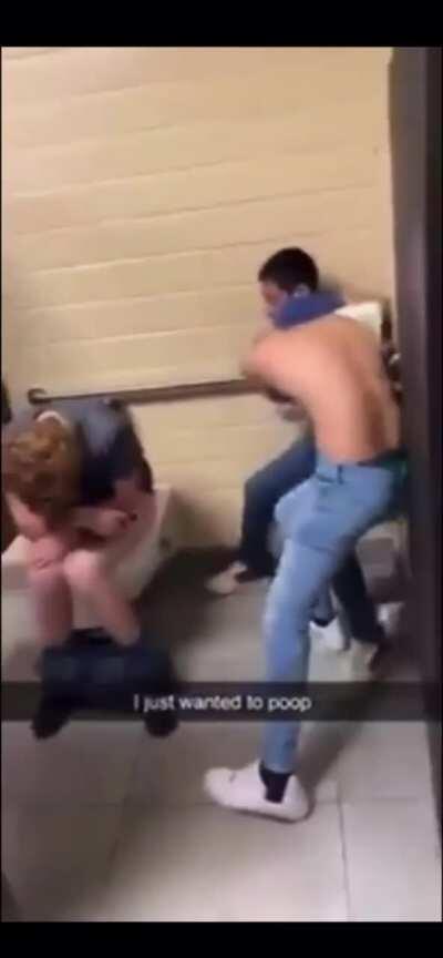 Pooping in peace is hard... (༎ຶ⌑༎ຶ)