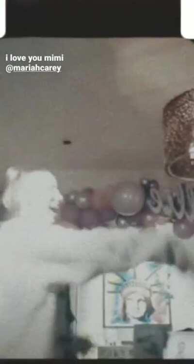 Dancing with Mariah Carey (via IG story)