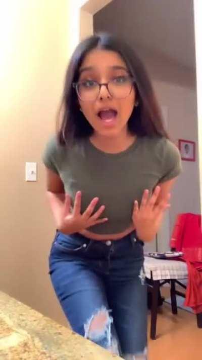 can spend hours gooning to her