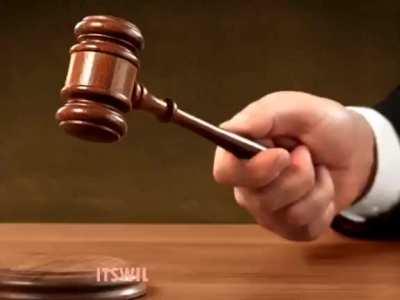 One for the lolicons.