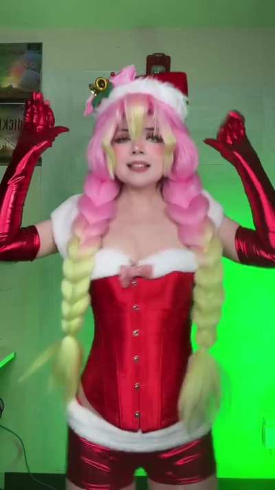 Santa Mitsuri Cosplay