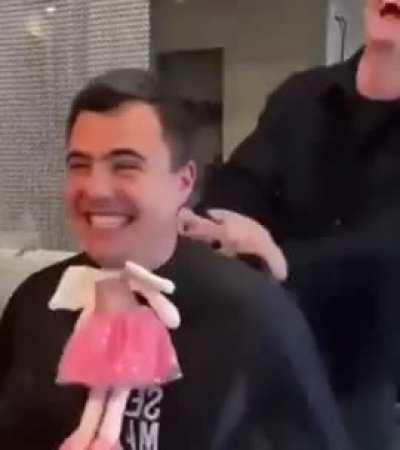 Starting the haircut with happiness 