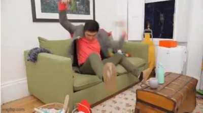 mama: can you throw this in the trash pls me: but im still in a match and if im afk im going to be b- mom: