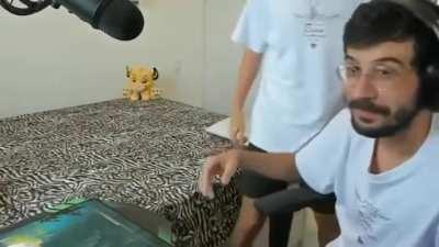 ele ja se assumiu😔✊