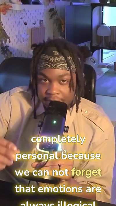 I really don't understand how people can fall in love with chat gpt😭