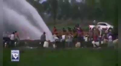 People were stealing gasoline from a pipeline leak that transports it