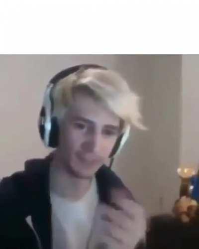 xQc claps fast meme template