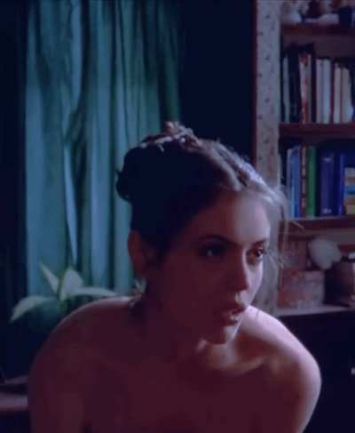 Alyssa Milano - The Outer Limits S1 E16 (1995)