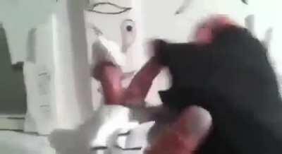 Top 10 E🅱️IC Anime Fights