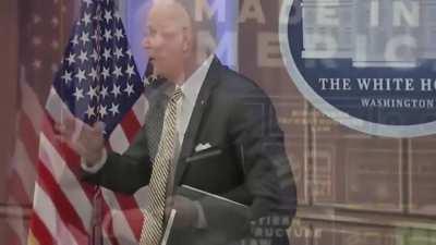 Peter Doocy Fox “News” asks Dark Brandon another stupid question.