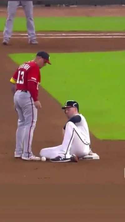 Backyard baseball vibes from this one