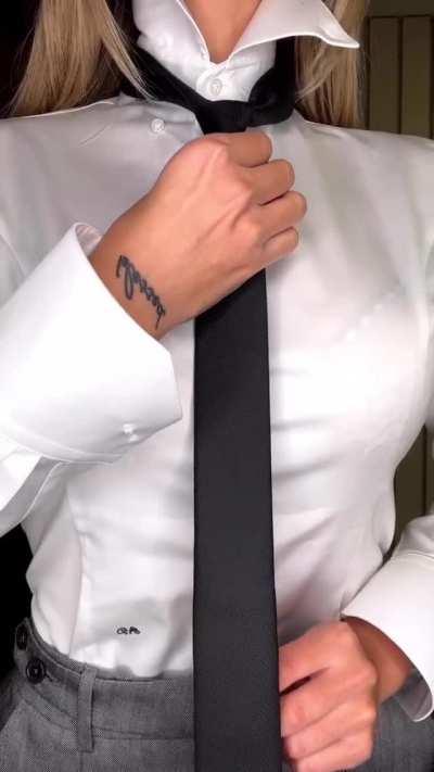 I’m obsessed. Alexandra Dobre