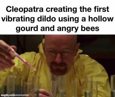 OH GOD THE GOURD BROKE EVERYBODY RUN!