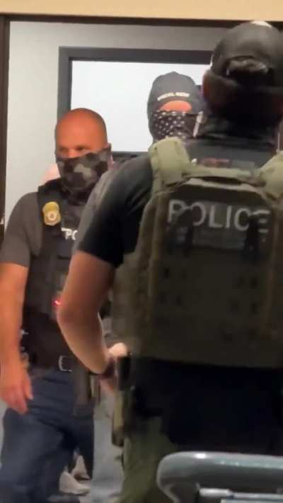 ICE raided Glenn Valley Foods in Omaha, arresting over 100 illegals