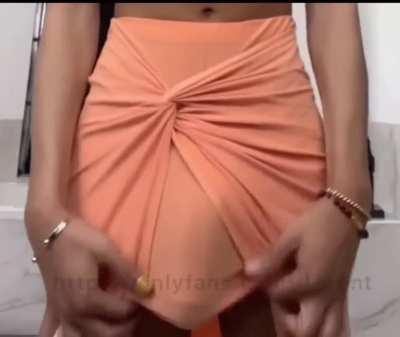 Transgirls < Transgirls with no panties