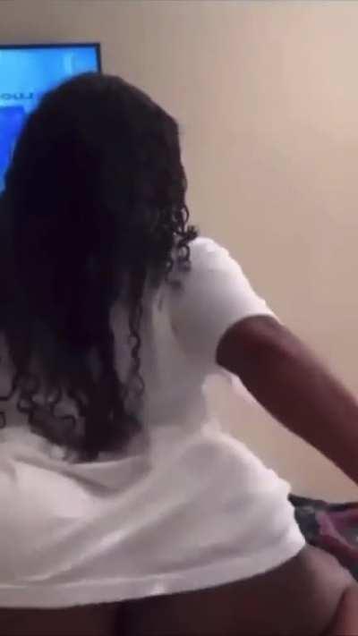 Sukari Sweets (@therealsukari)