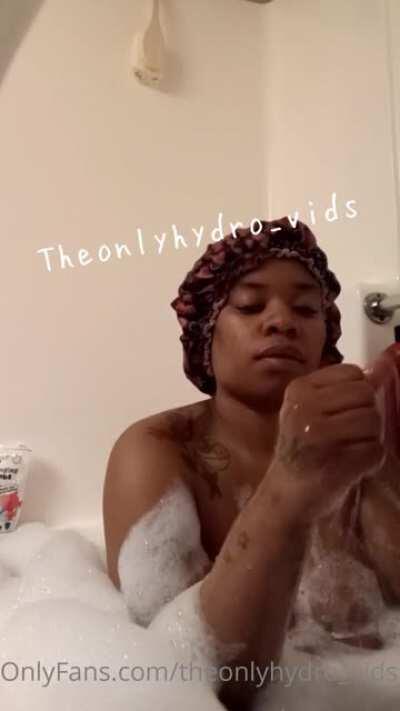 The scammer the legend TheOnlyHydro