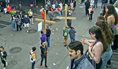 sexy woman flashes boobs on earthcam at mardi gras. up close