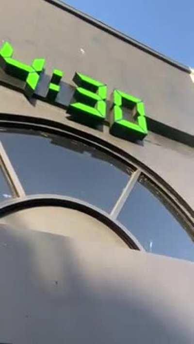 Rocky played a new track he’s got with ASAP Ant on Fairfax today 👀