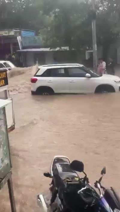 Mahindra Scorpio Supermacy, Sikar, Rajasthan