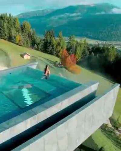 Отель в итальянских Альпах