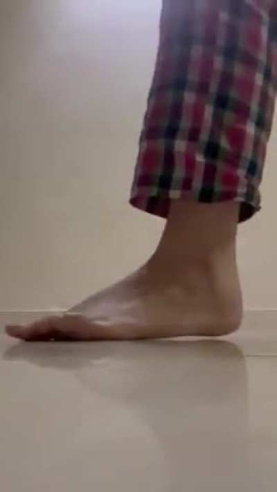 This Pakistani Foot Queen makes quick & easy work of a small & pathetic caterpillar! Nothing can survive being crushed beneath her barefeet... 😈