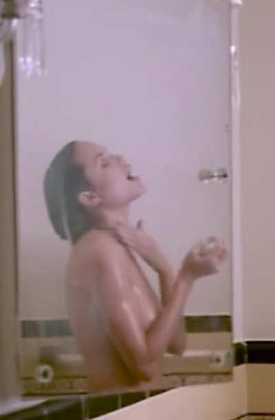 Angelina Jolie - Mojave Moon(1996)