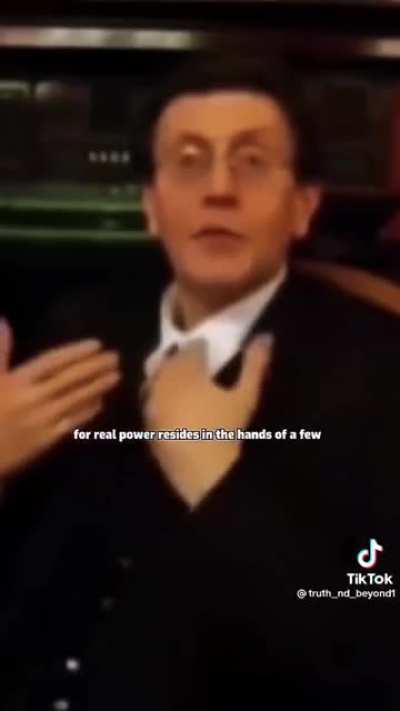 Truth in plain sight — Movie The Banker