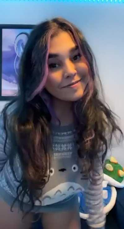 Are you craving my big Latina milkers?