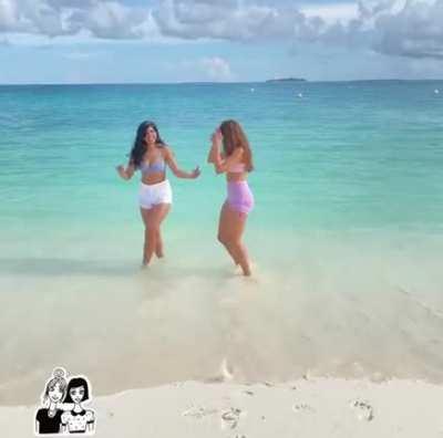 Aayushi Malik & Sakshi Malik (New)