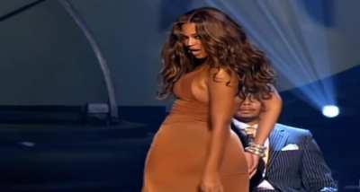 I hope this old clip helps the few crazy people out who keep saying her AZZ is new and fake,, it was always real.... 🍑