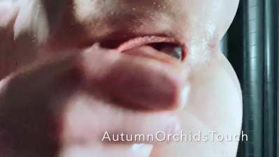 I love how this glass dildo aaaaaalways makes me squirt 