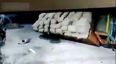 Heavy Load Truck Falls While Changing Tire