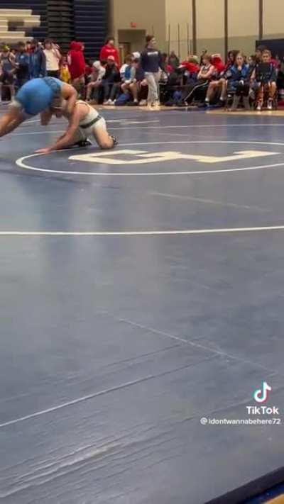 Kid accidentally knocks red out cold 😴