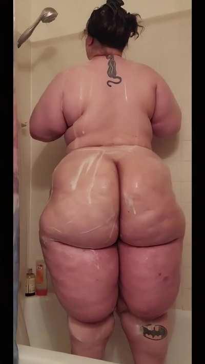 Shower 🚿 Booty Time