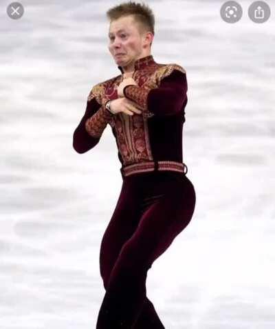 How figure skaters look while spinning
