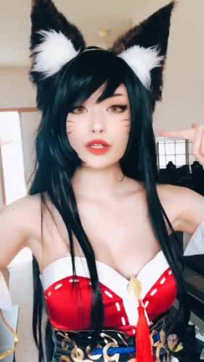 Emiru ahri cosplay