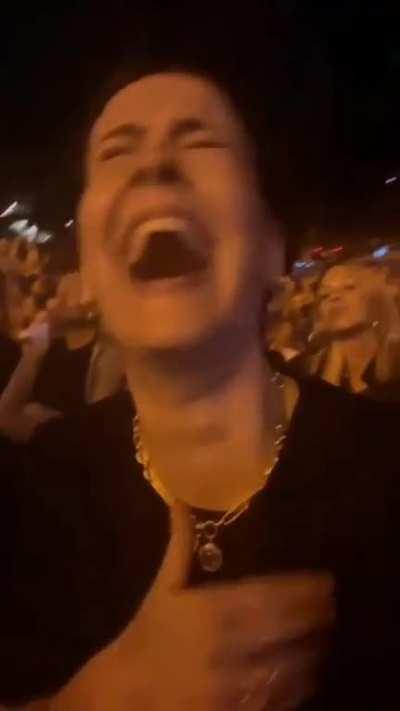 We have  Sara Paulson to thank for these wonderful videos of our boyfriend 