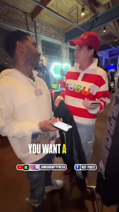 When you support others through collaboration it builds community @1ubu.co had fire product at the @unfazedexhibit Streetwear Market #irlstreaming #producerlifestyle