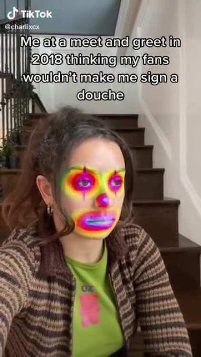 Charli is DONE with the g@ys. home of foe bick era soon