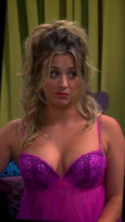 Hottest Kaley Cuoco scene ever!