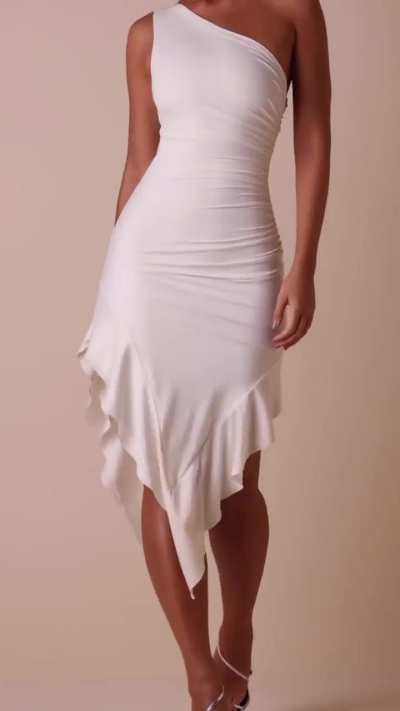 Angelic in White | IG September 2024