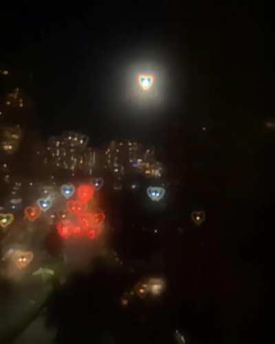 This is how I look at the moon when hearing more confirmation bias about GME :))