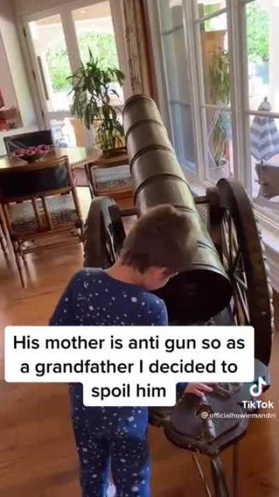 Guys Howie Mandel is based