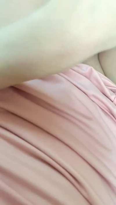 Always nice to receive a helping hand (and sometimes a helping mouth😈) 💖