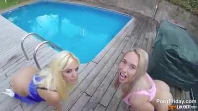 Blondie Fesser bounces her huge ass on cock