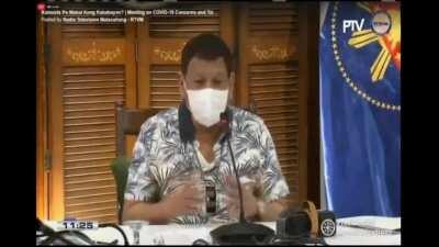 Bakit biglang pinutol ng PCOO yung take ng video na 'to? Sa dinami-dami ng nawalan ng trabaho, ng mga underpaid at mga namatay na HW. Bakit parang nagrereklamo na lugi pa sa P194,000 na sahod kasi umuuwi pa sa Davao at merong dalawang asawa? Akala ko ba b