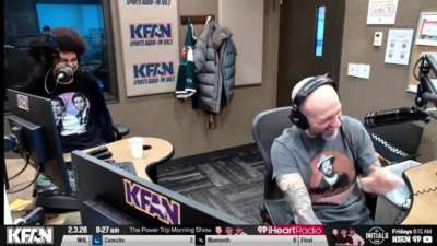 Morning show hosts having fun with a button bar [0:11]
