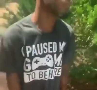 Bruh really said he paused his game to be here.