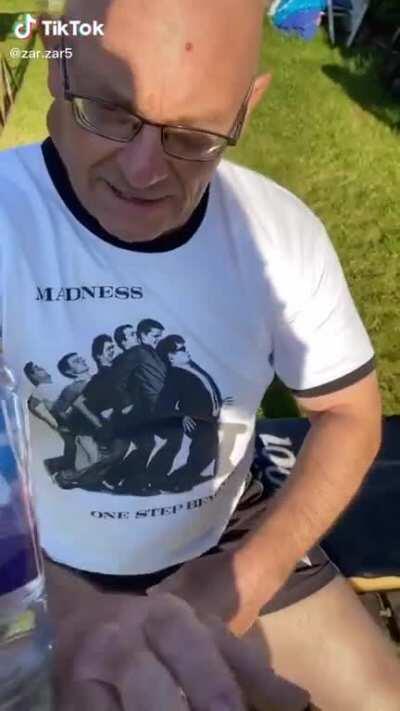 “FOC-“ (TikTok @zar.zar5)